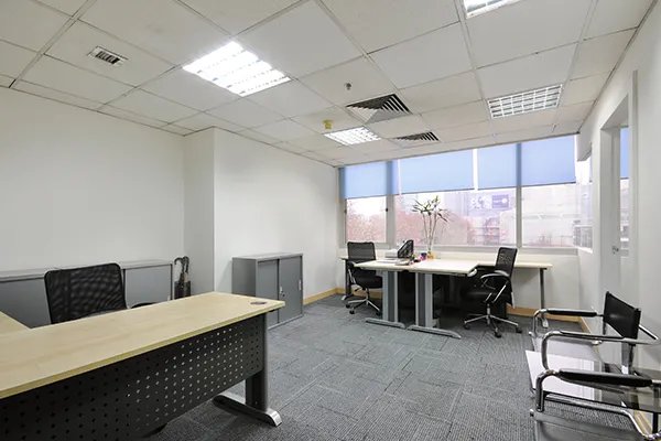 An image showing an office with ventilation